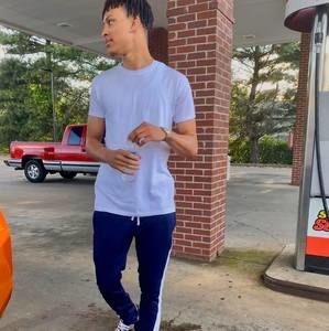 Meet your Posher, Chase